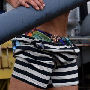 BATTYSTA BLACK LINE REEF SWIM SHORTS